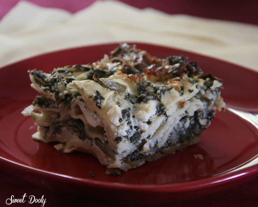 לזניה עם עלי מנגולד וגבינות