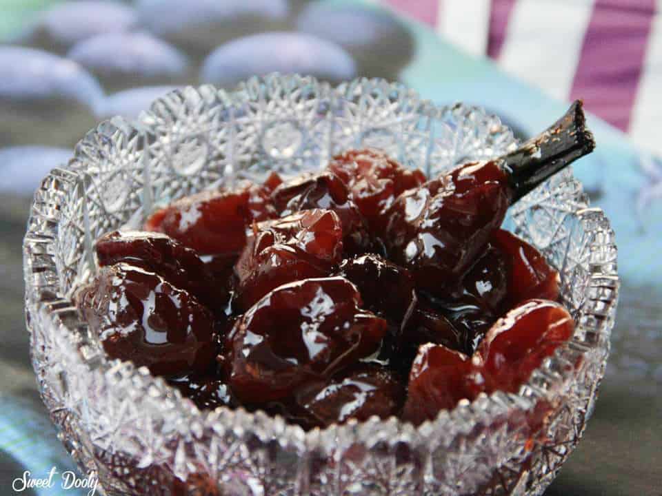 קונפיטורת ענבים שחורים