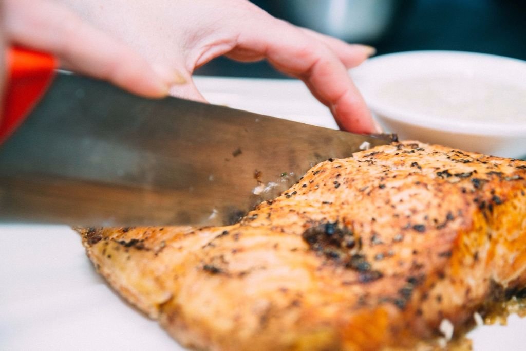 דג סלמון בתנור