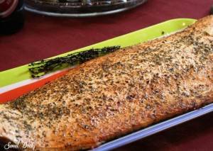 דג סלמון בתנור, חמישה מצרכים כולל הדג