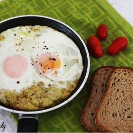 שקשוקה עם חצילים שקשוקה חלומית לארוחה