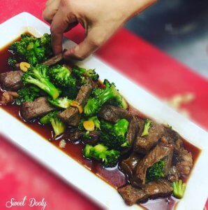 בשר עם ברוקולי ברוטב סויה ודבש