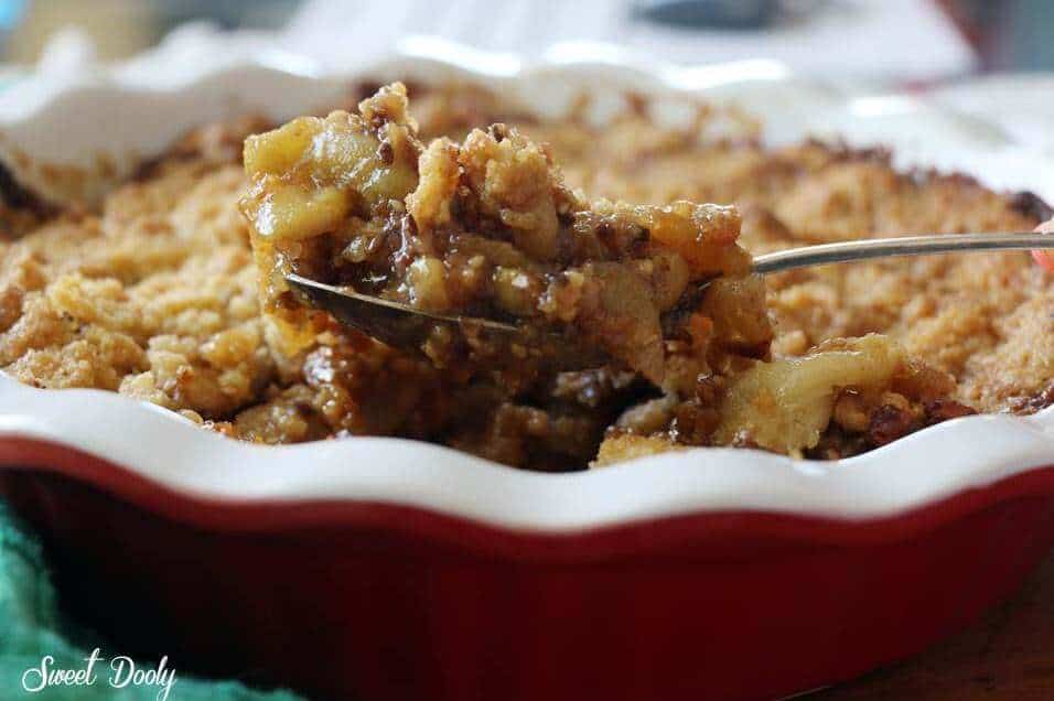 מאפה תפוחים גרנולה וקרמבל