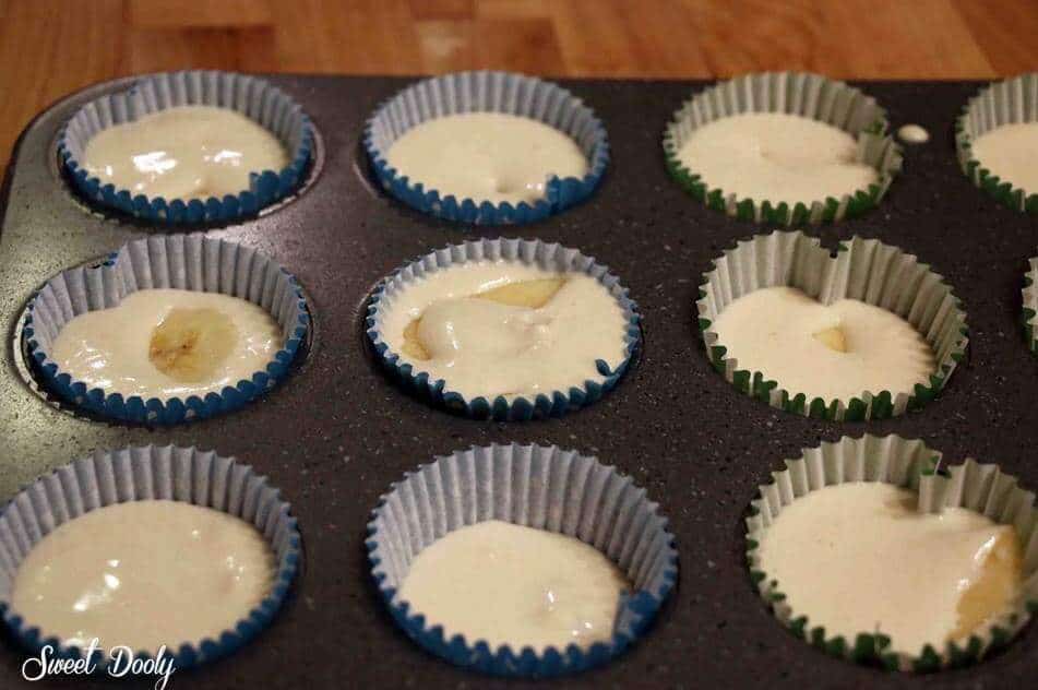 מאפינס במילוי טבעות תפוחי עץ