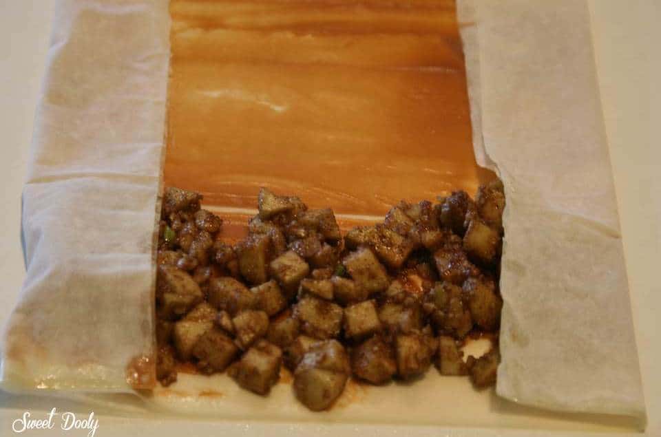 שטרודל תפוחים חלומי עם עלי פילו שמכינים במהירות