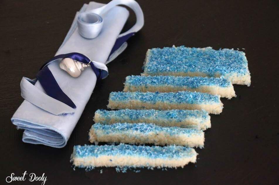 ממתק קוקוס בצבעי תכלת לבן ליום העצמאות