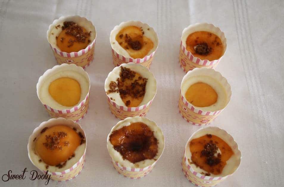 עוגת מישמשים קלה להכנה בתבניות קאפקקייקס