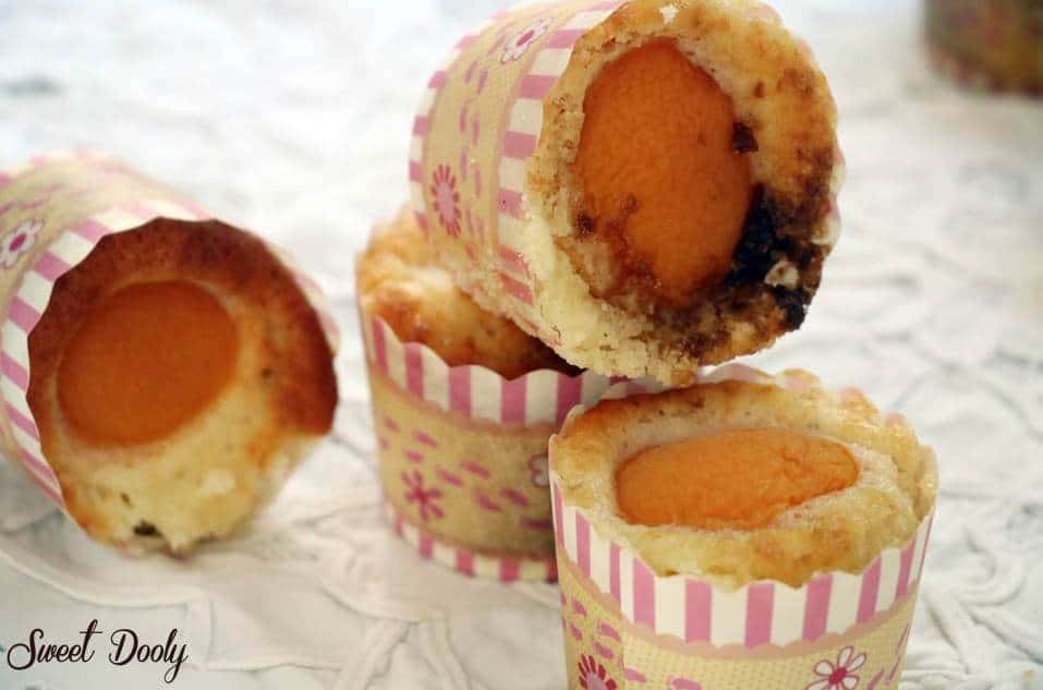 עוגת מישמשים קלה להכנה בתבניות קאפקקייקס