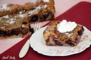 פאי דובדבנים עם בצק פריך שקדים