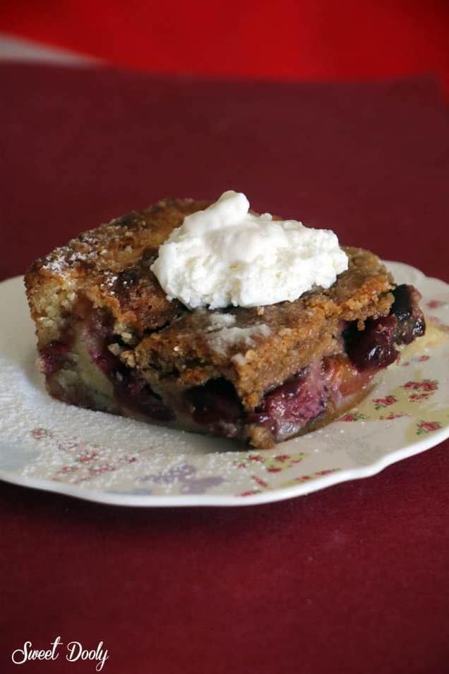 פאי דובדבנים עם בצק פריך שקדים