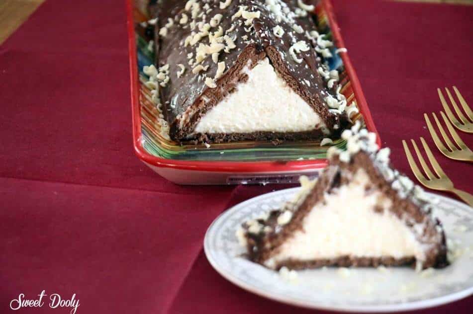 עוגת פירמידה מביסקוויטים עוגת משולש נוסטלגית