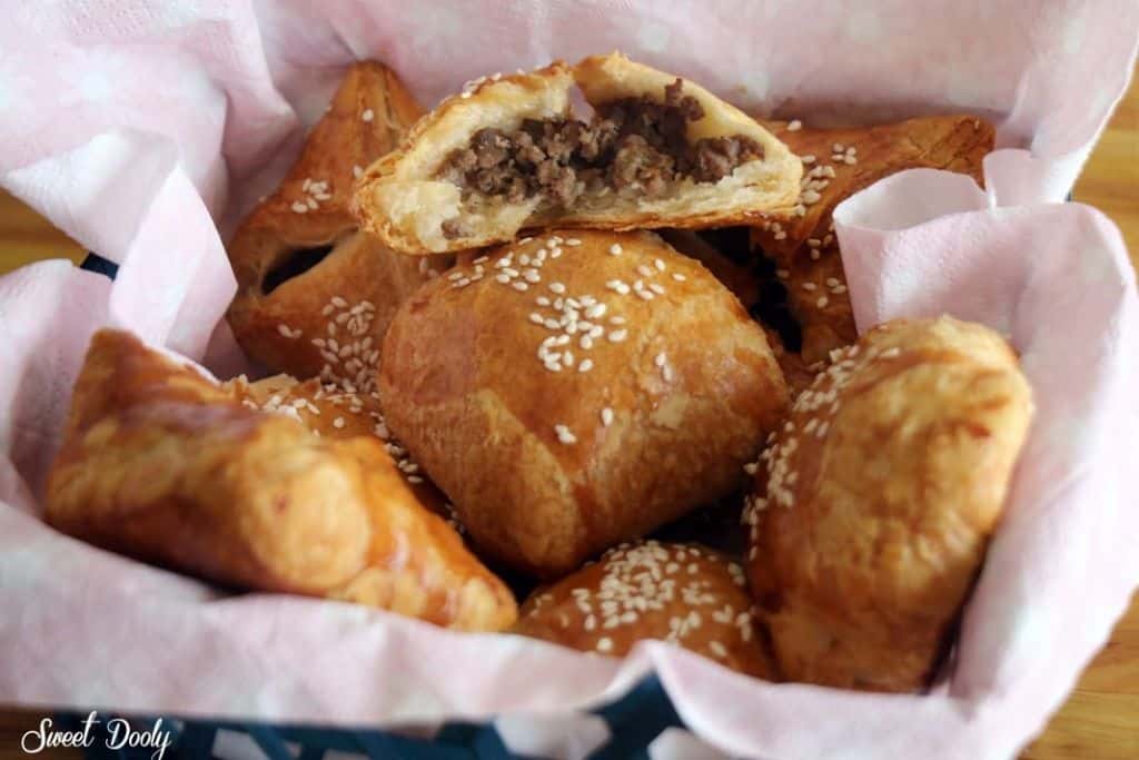 לחמניות ממולאות בשר ביתיות