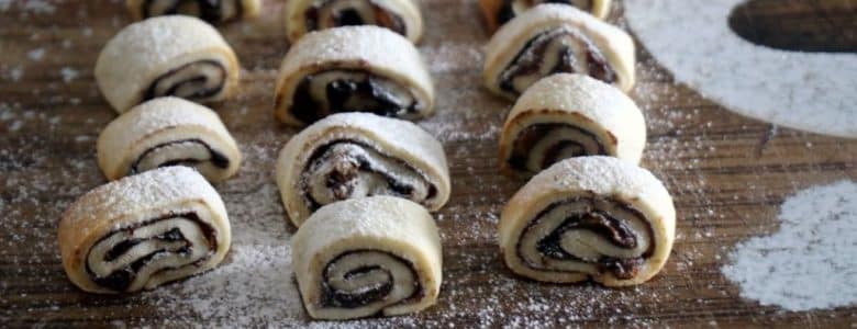 עוגיות מגולגלות תמרים פרווה טבעוניות