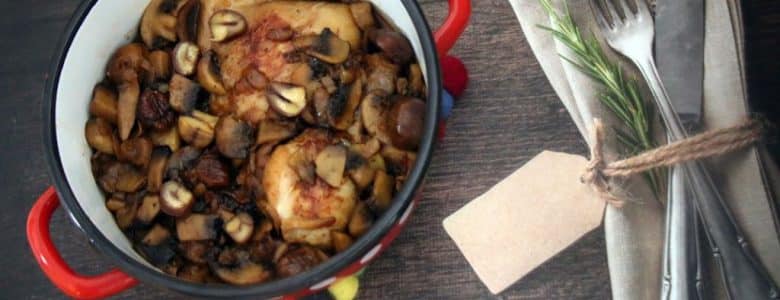 עוף עם פטריות וערמונים