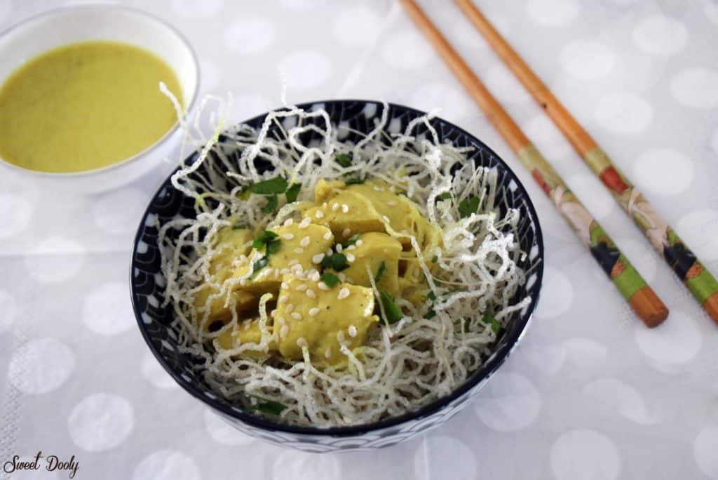 חזה עוף בקרם קוקוס וקארי