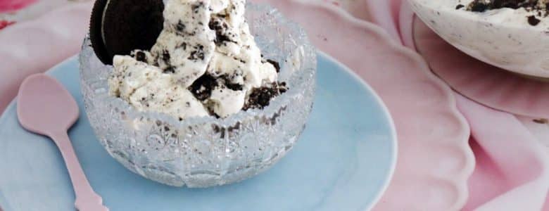 גלידת אוראו שמכינים בבית