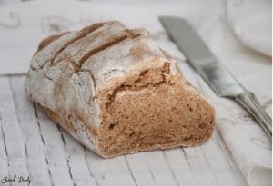 לחם ללא לישה מקמח כוסמין מלא