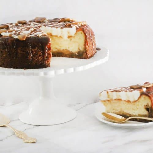 עוגת גבינה תפוחים וקצפת