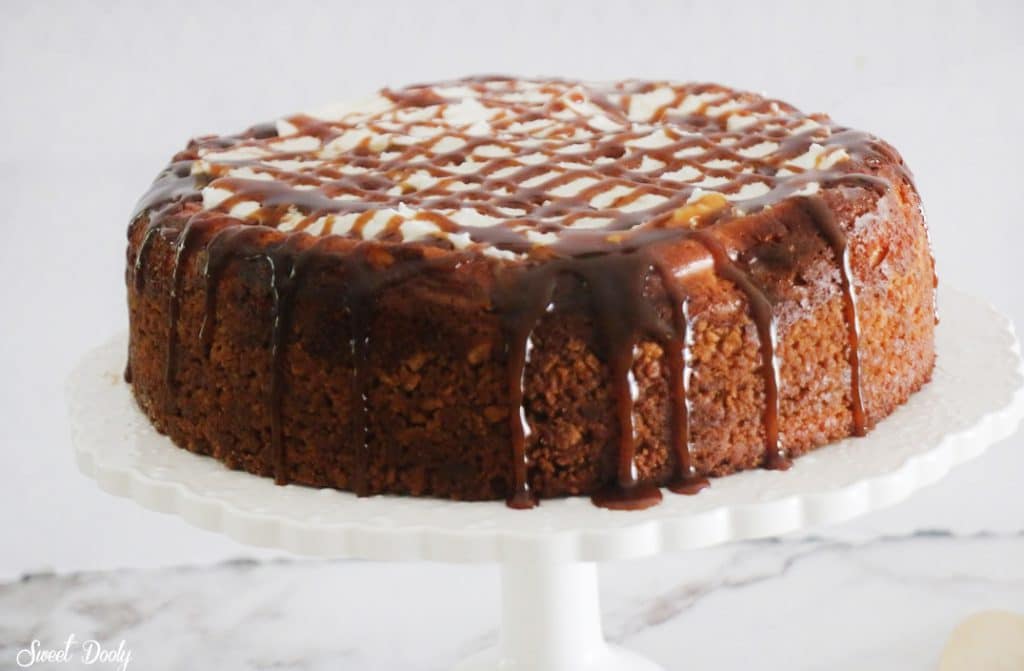 עוגת גבינה תפוחים וקצפת