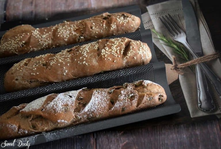 באגט מקמח כוסמין עם זיתים