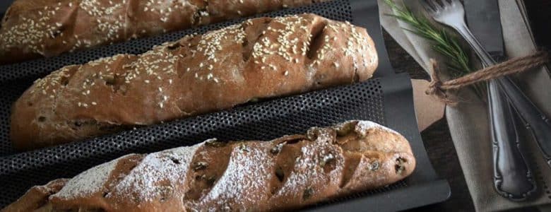 באגט מקמח כוסמין עם זיתים