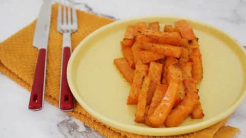 צ'יפס בטטה אפוי בתנור קריספי וטעים