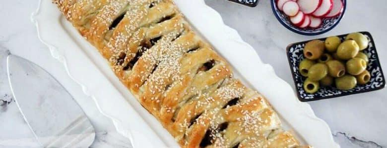 בורקס בשר וחצילים בבצק עלים