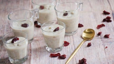 דייסת שיבולת שועל טבעונית ללא סוכר