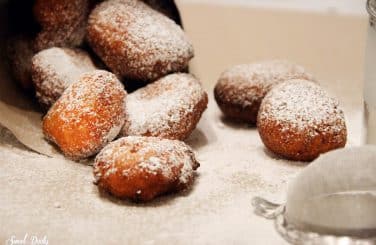 לביבות גבינה מתוקות בעשר דקות