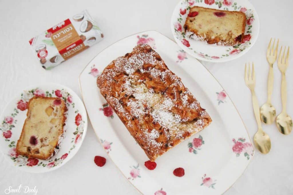 עוגה בחושה עם תפוחים ופטל פרווה