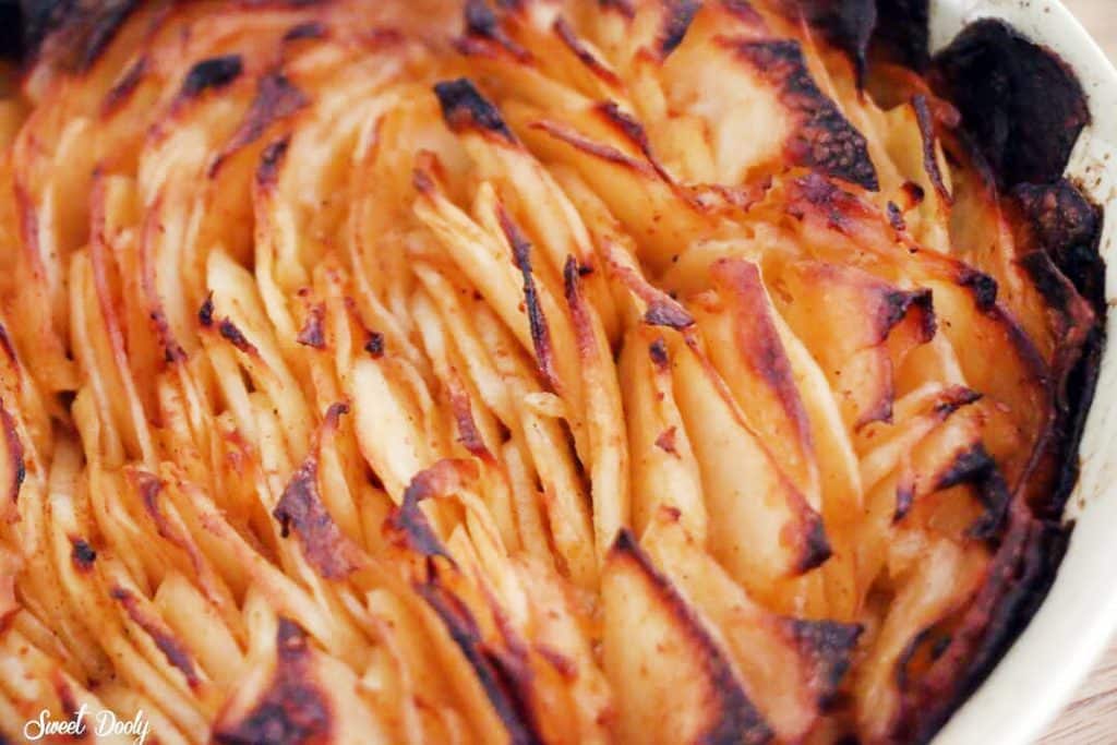 תפוחי אדמה פרוסות דקות אפויות בתנור