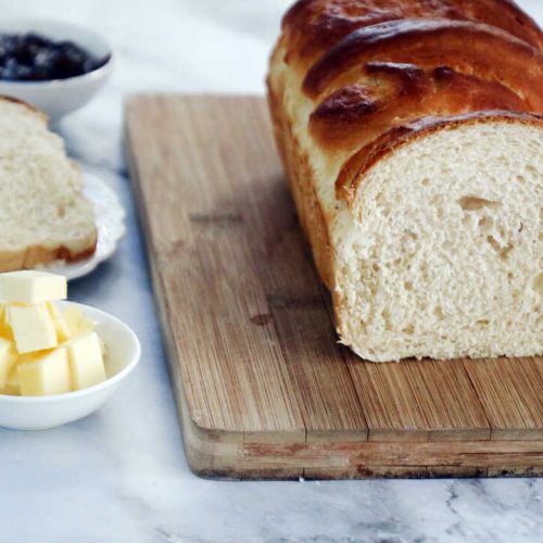 לחם חלב רך כמו עננים