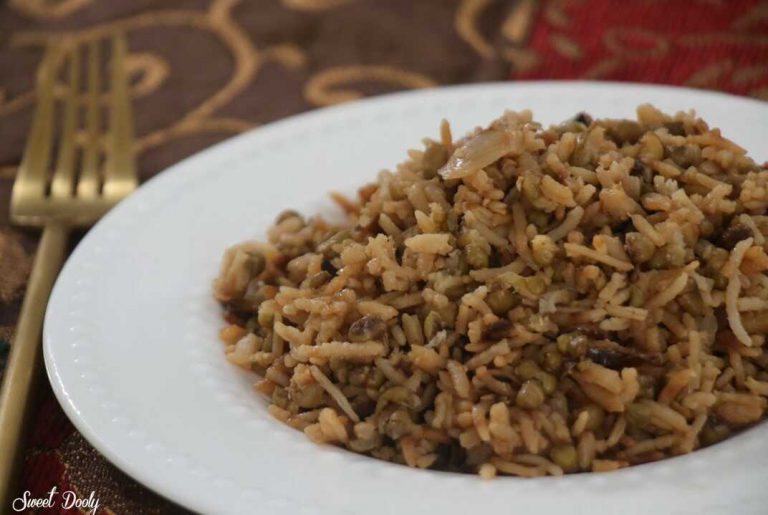 מג'דרה אורז עם שעועית מש