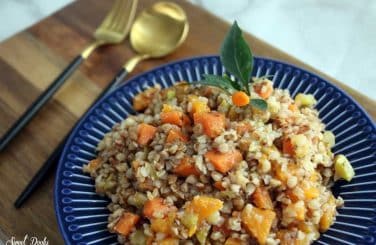 תבשיל כוסמת עם ירקות