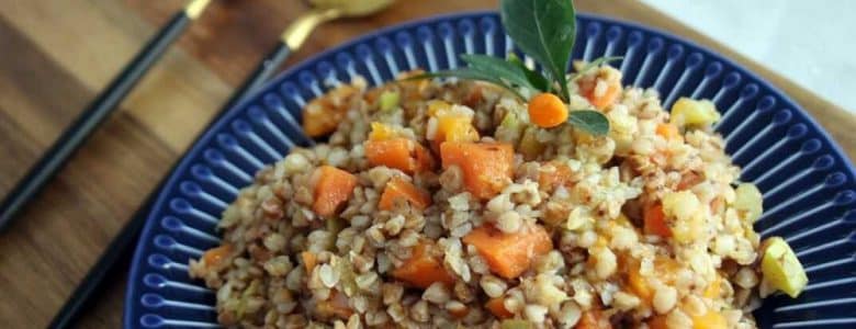 תבשיל כוסמת עם ירקות