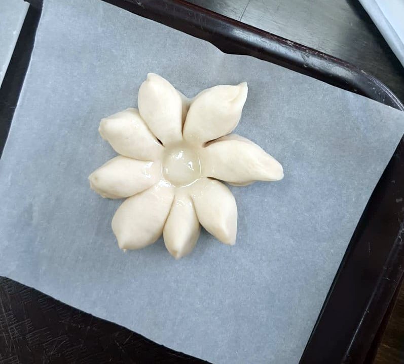 מתכון לסופגניה בצורת פרח פרווה