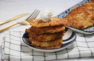 לביבות ירק עם גבינה מלוחה