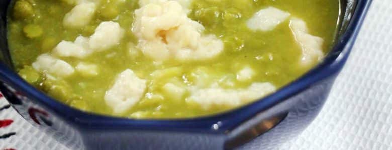 מרק אפונה סמיך עם בצקניות