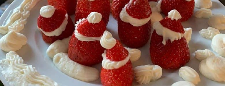 קינוח של תותים וקצפת קל הכנה