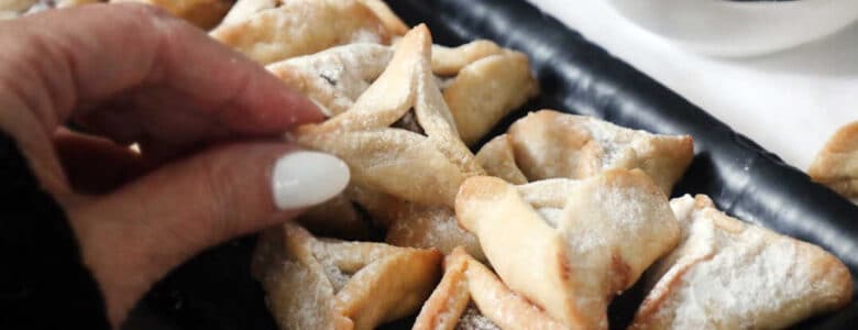 בצק טחינה לאוזני המן פריכים