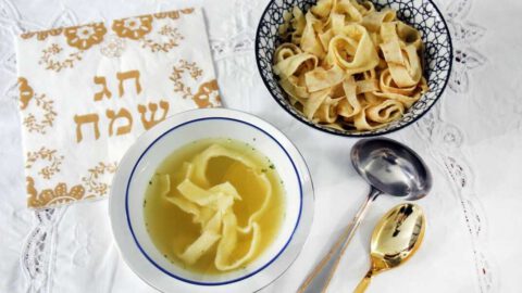 אטריות למרק כשרות לפסח