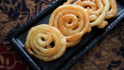 זנגולה ממתק מתוק בסירופ סוכר