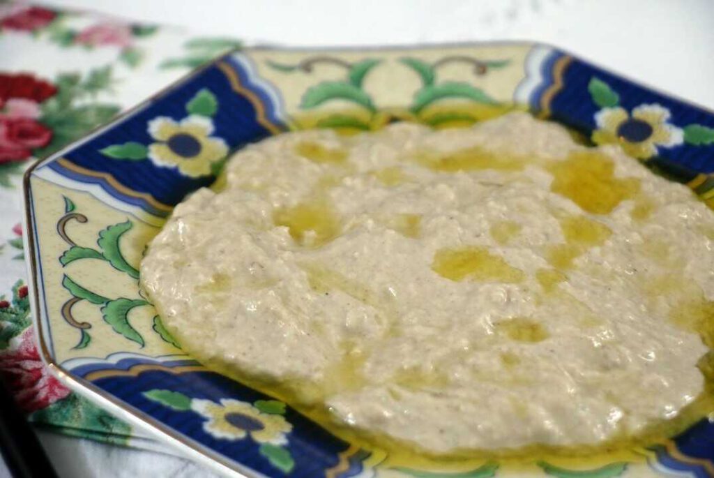 סלט חצילים עם טחינה באבאגנוש