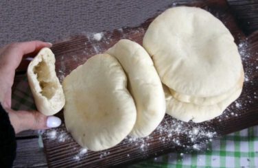 מתכון לפיתות ביתיות בתנור