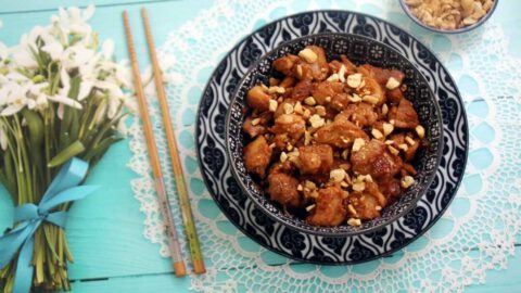 פרגיות ברוטב סודי עם בוטנים