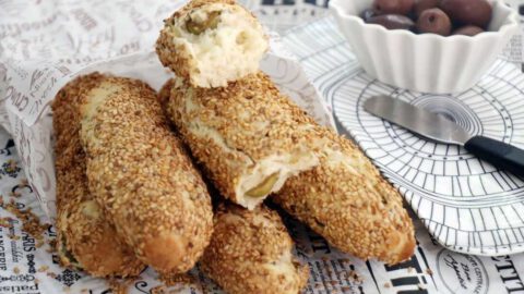 בייגלה זיתים משלושה מצרכים בלבד