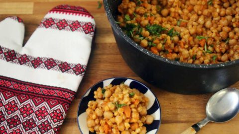 תבשיל חיטה וגזר בסיר אחד