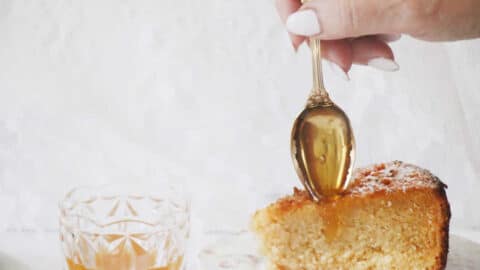 עוגת דבש קלאסית לראש השנה