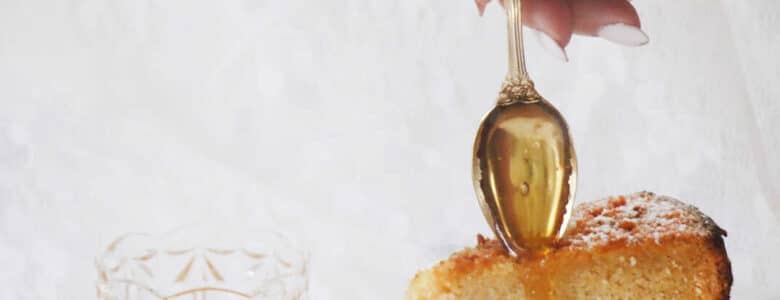 עוגת דבש קלאסית לראש השנה