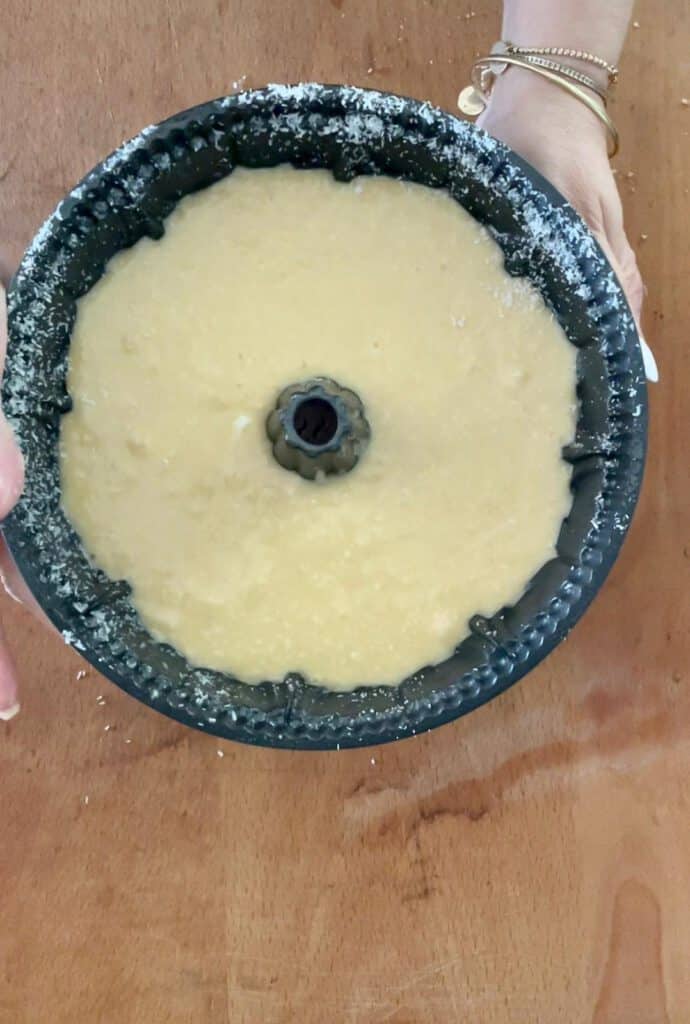 עוגת דבש וקוקוס רכה פרווה